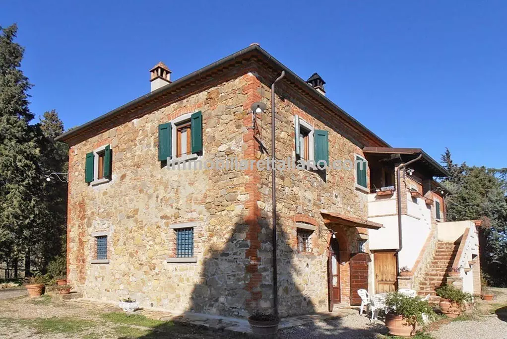 Lucignano Tuscany Home and Income Property