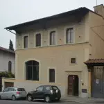 Real estate Florence Italy, ideal property for permanent move/ relocation to Florence. Detached Liberty style Villa with garden for sale.