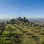 Near to Assisi in Umbria a Castle property which will be of interest to developers and investors. Restored to a builders finish and suitable (subject to permissions) for a variety of uses.