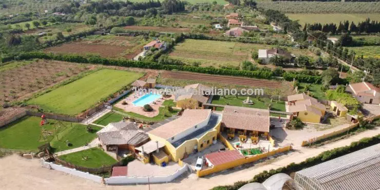 Sardinia home and business property opportunity