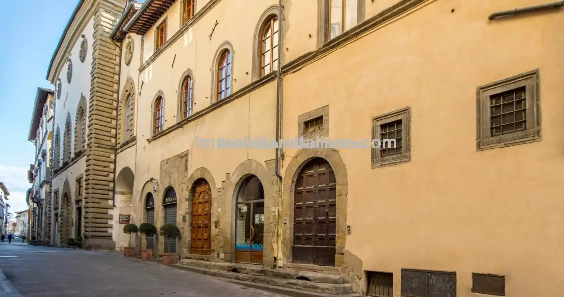 Tuscan Apartments – Palazzo Sansepolcro Town Centre