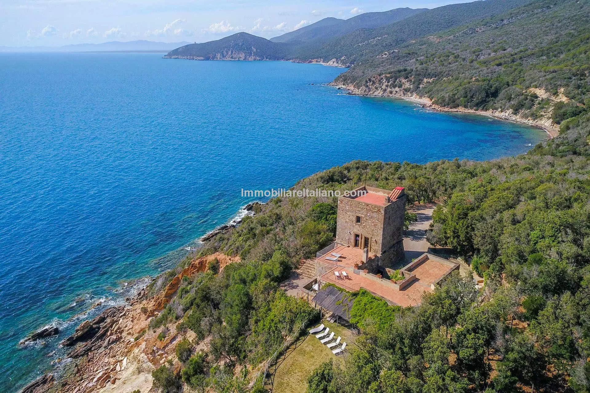 Sea View Property Tuscany