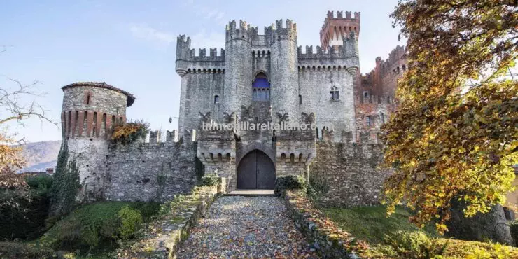 SOLDCastle of Italy
