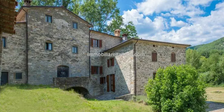 SOLDRestored Tuscan mill for sale