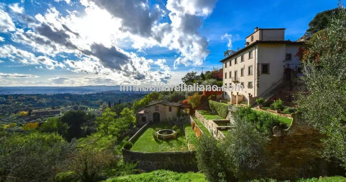 SOLDMagnificent Florence Villa