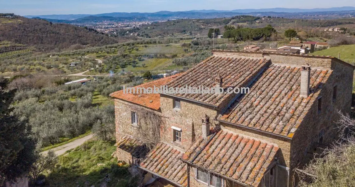 Home in the Country Arezzo Tuscany Immobiliare Italiano