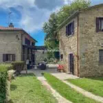 External view of Tuscan farmhouse and guest accommodation