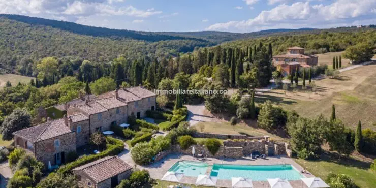Agriturismo for sale in Tuscany